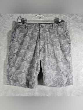 Peter Millar Shackleford Camo Performance Hybrid Shorts Mens Size 33 Gray 10”